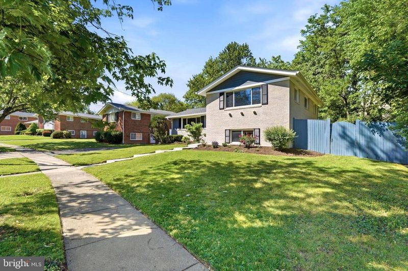 2405 Lillian Dr, Silver Spring, MD 20902