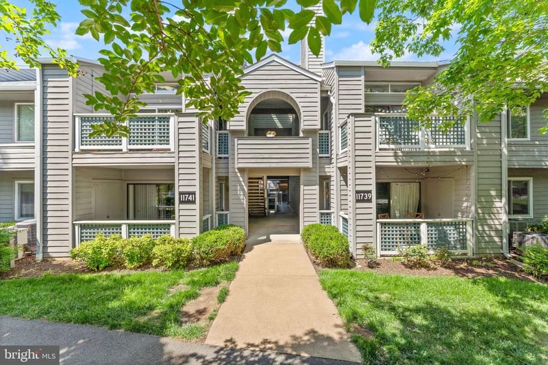 11741 Summerchase Cir #A, Reston, VA 20194