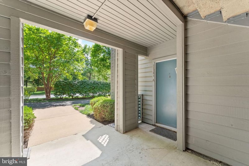 11741 Summerchase Cir #A, Reston, VA 20194
