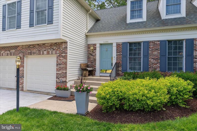 8391 Piping Rock Ct, Millersville, MD 21108