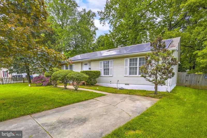 8933 Hobart St, Upper Marlboro, MD 20774