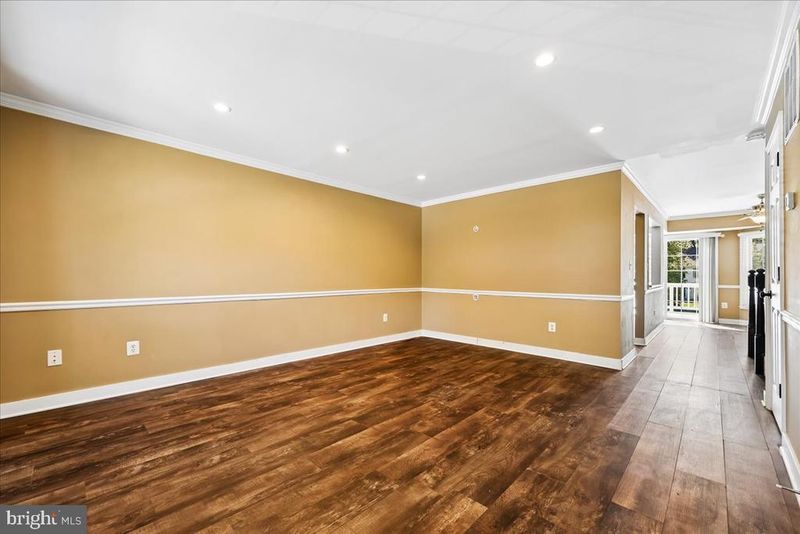 6630 Commodore Ct, New Market, MD 21774