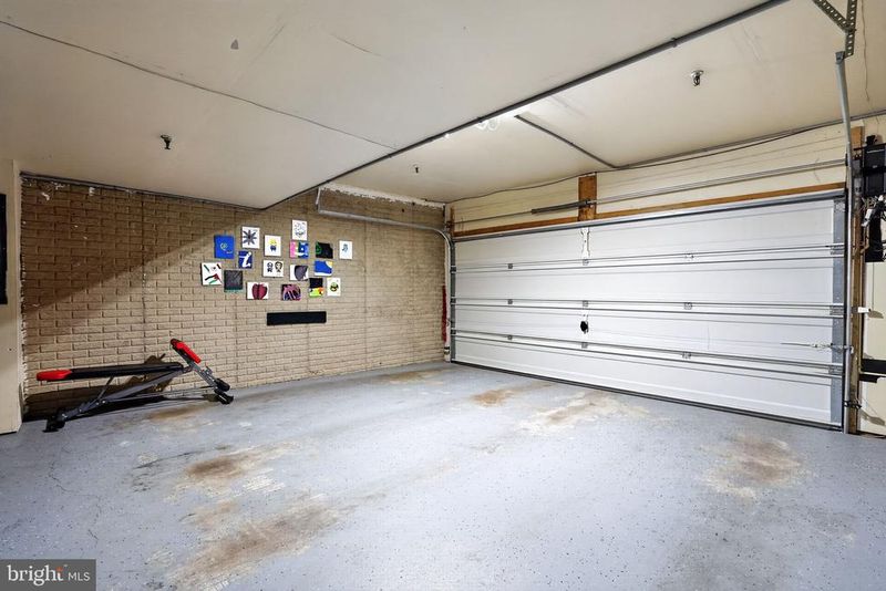 3684 Madison Watch Way, Falls Church, VA 22041