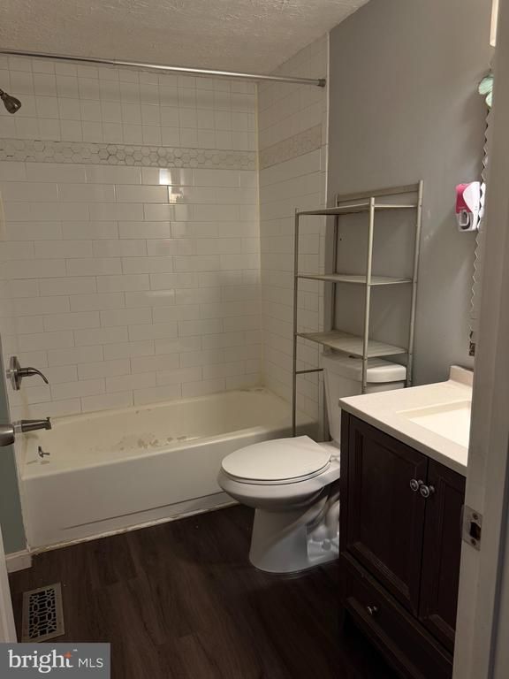 506 Postoak Rd, Frederick, MD 21703