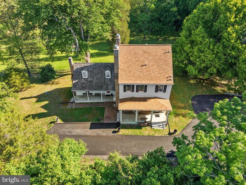 8706 Crain Hw, Upper Marlboro, MD 20772