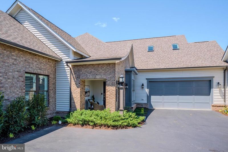 42863 Beaver Crossing Sq, Ashburn, VA 20148