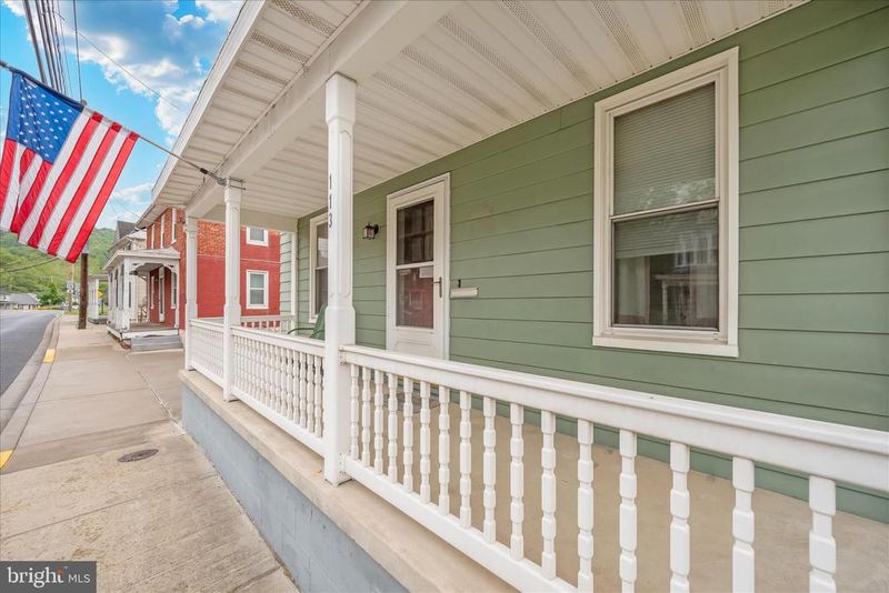 113 W Main St, Thurmont, MD 21788