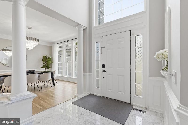 4929 Sammy Joe Dr, Fairfax, VA 22030