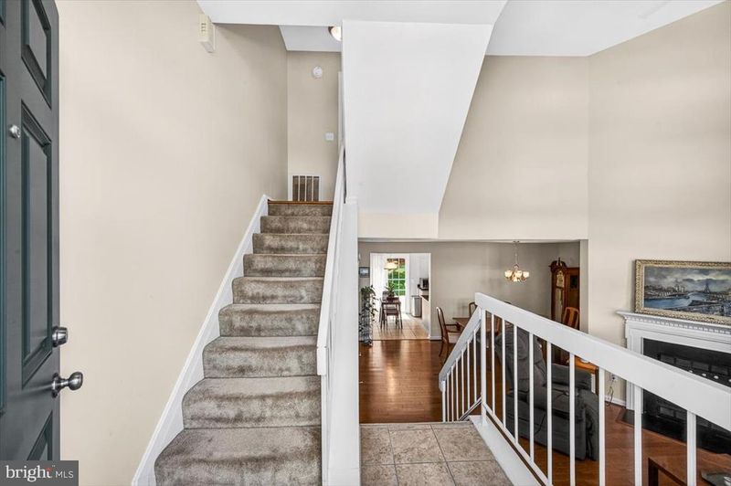 3341 Oakshade Ct, Fairfax, VA 22033