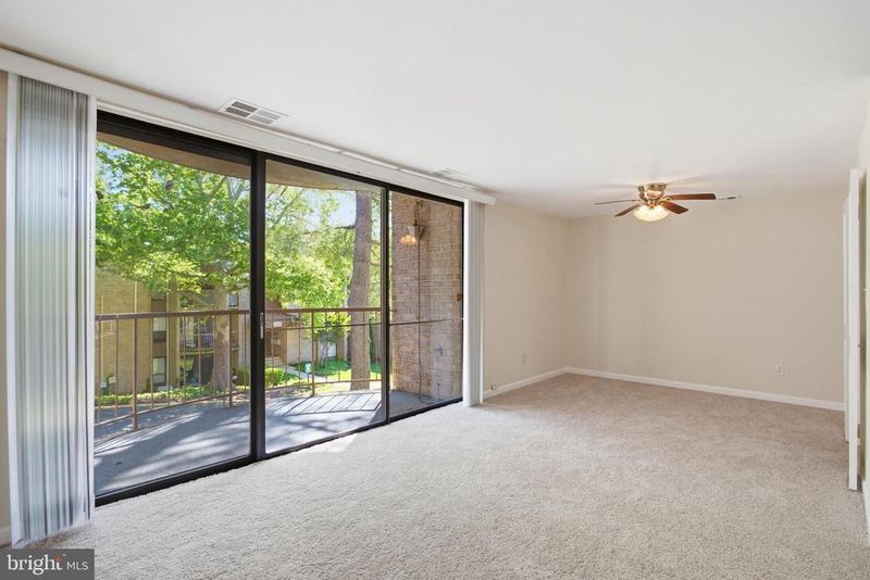 3305 Huntley Square Dr #C, Temple Hills, MD 20748