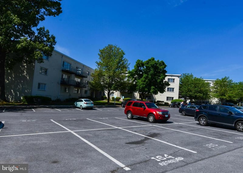 1009 Chillum Rd #104, Hyattsville, MD 20782