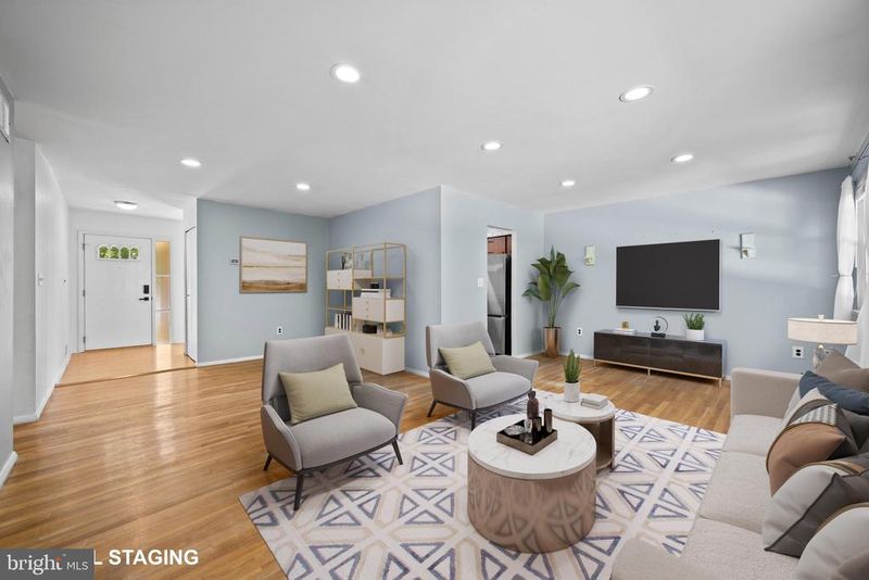 8091 Phirne Rd E, Glen Burnie, MD 21061