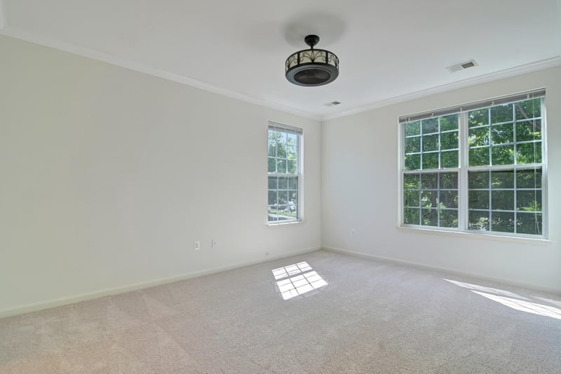 4151 Castlecary Ln #301, Fairfax, VA 22030