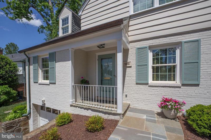 5603 Wood Way, Bethesda, MD 20816
