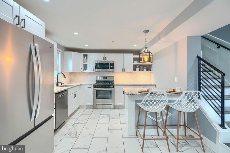 5797 Railroad Ave, Elkridge, MD 21075