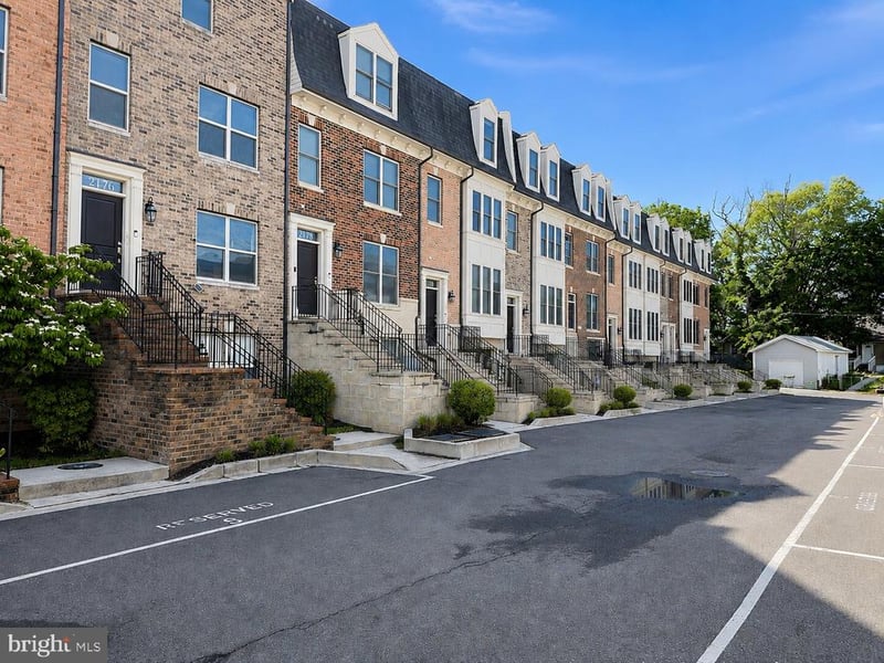 2179 Half Moon Pl NE, Washington, DC 20018
