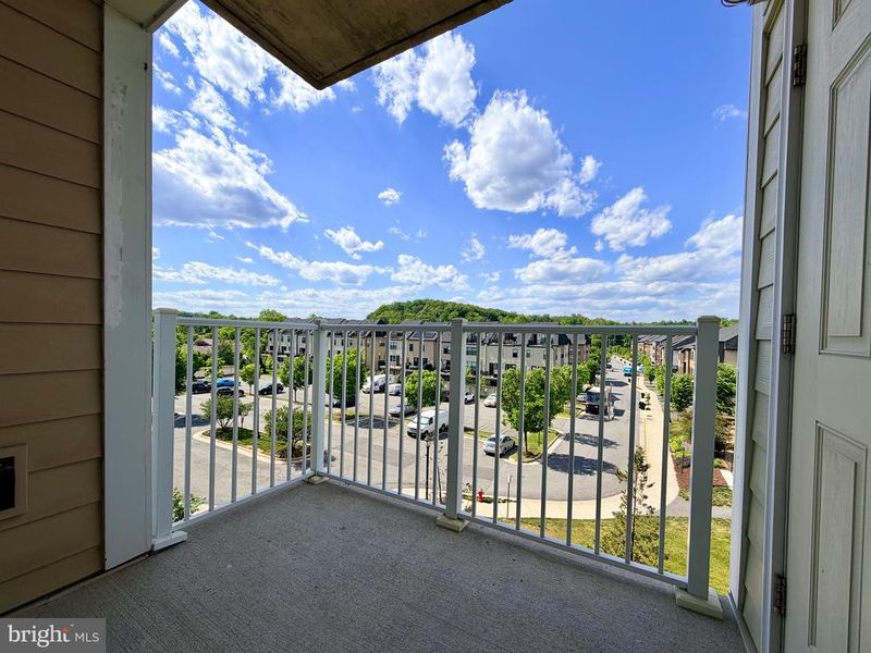 6301 Edsall Rd #418, Alexandria, VA 22312