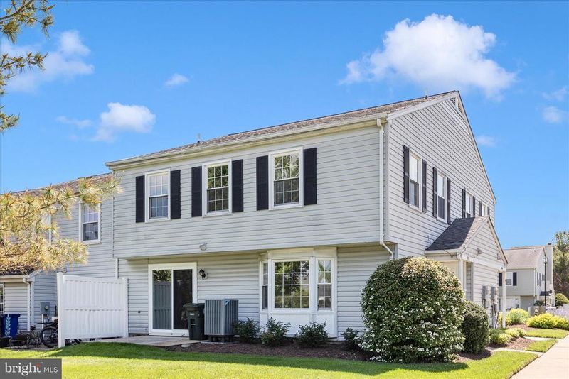 1242 Danielle Dr #1242B, Frederick, MD 21703