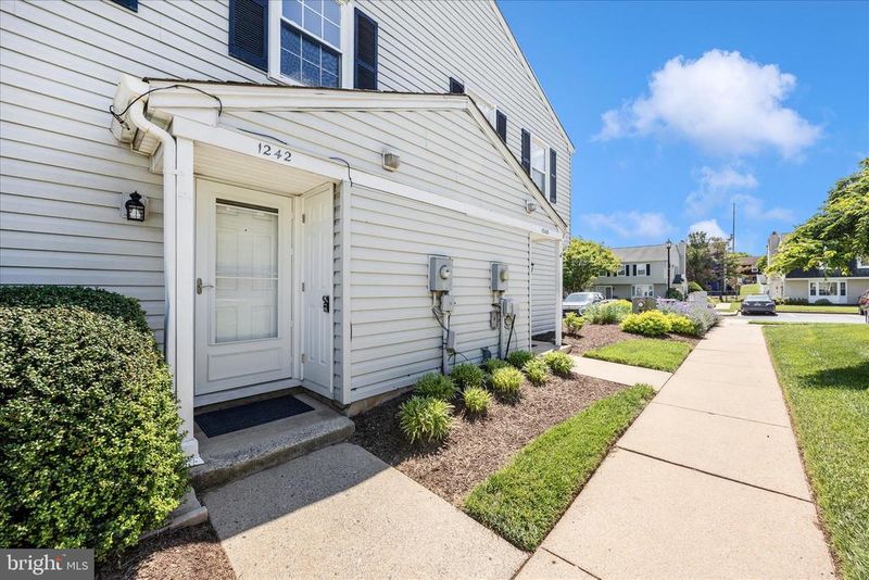 1242 Danielle Dr #1242B, Frederick, MD 21703