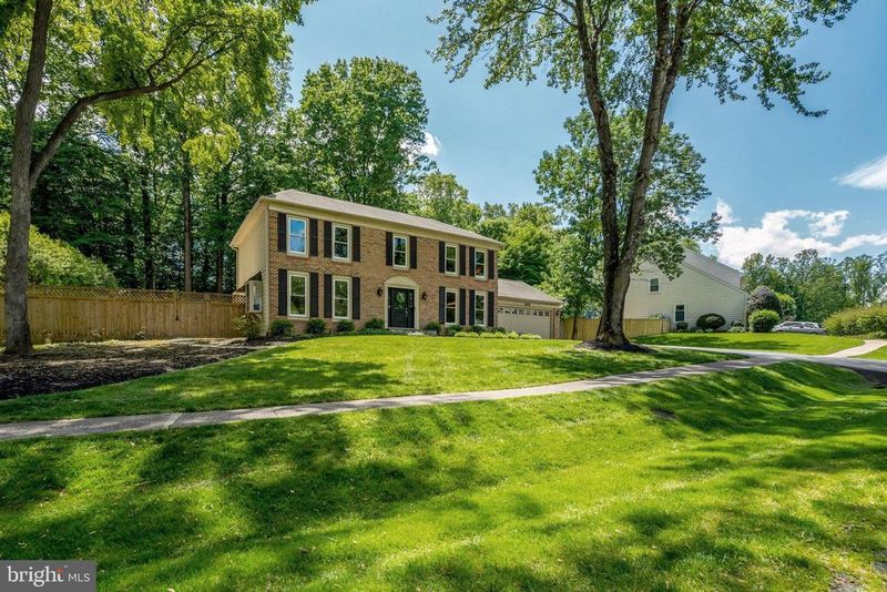 757 Ridge Dr, Mclean, VA 22101