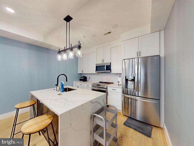 927 Kennedy St NW #303, Washington, DC 20011