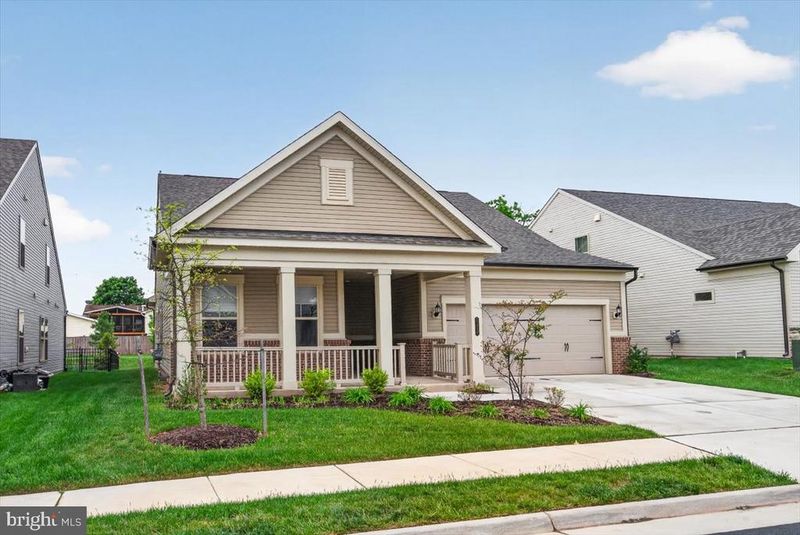 21717 Hawksbill High Cir, Sterling, VA 20164