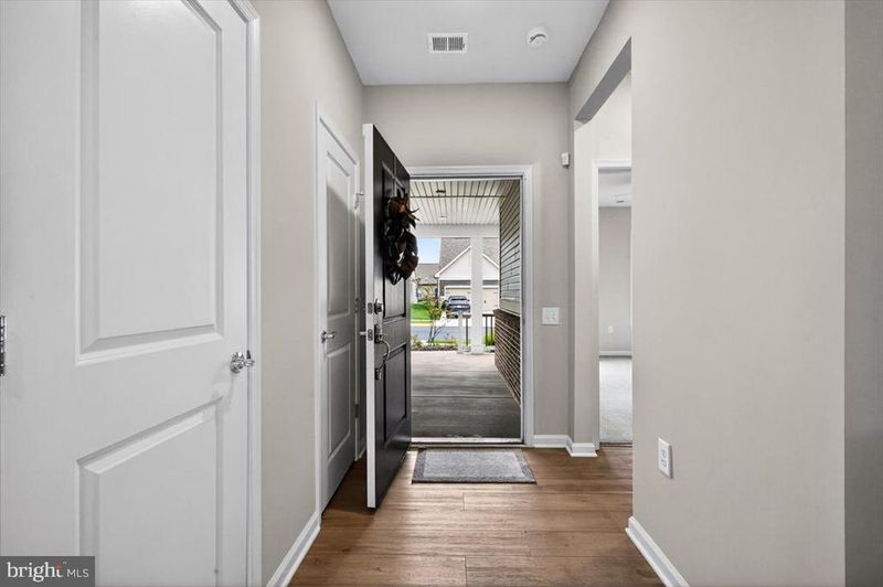 21717 Hawksbill High Cir, Sterling, VA 20164