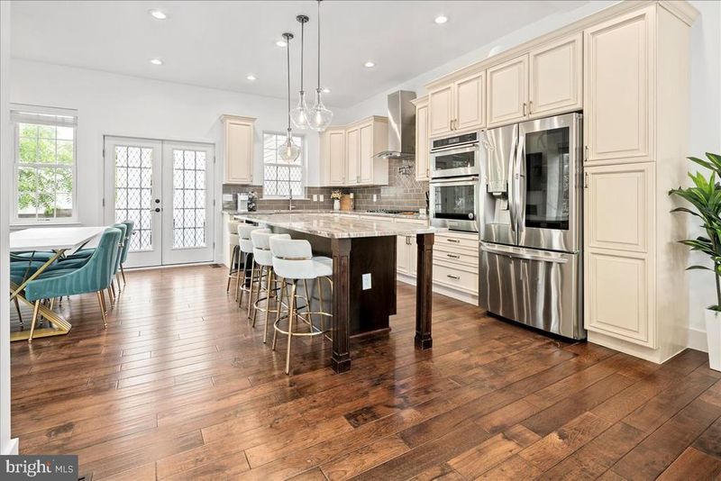 3121 24th St S, Arlington, VA 22206