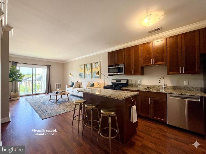 6301 Edsall Rd #418, Alexandria, VA 22312