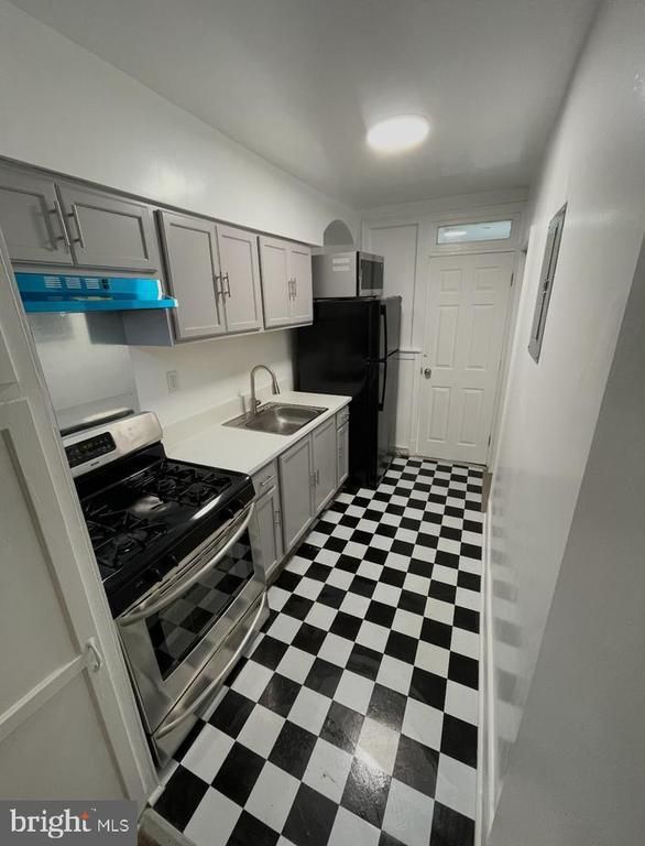 1311 Fort Stevens Dr NW #1, Washington, DC 20011