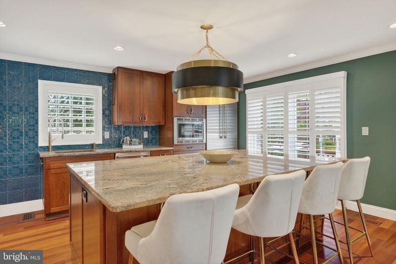 311 Adams Ave, Alexandria, VA 22301