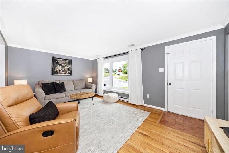 98 Summers Dr, Middletown, MD 21769