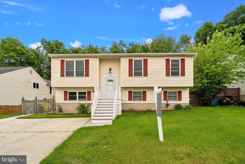 319 Panorama, Brooklyn Park, MD 21225