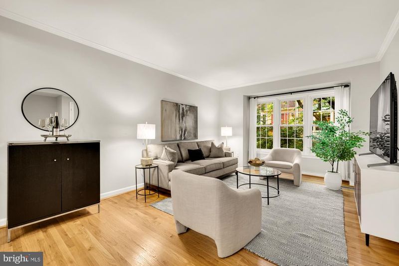 4619 4th Rd N, Arlington, VA 22203