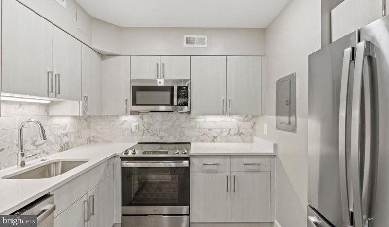 3401 38th St NW #P08-102, Washington, DC 20016