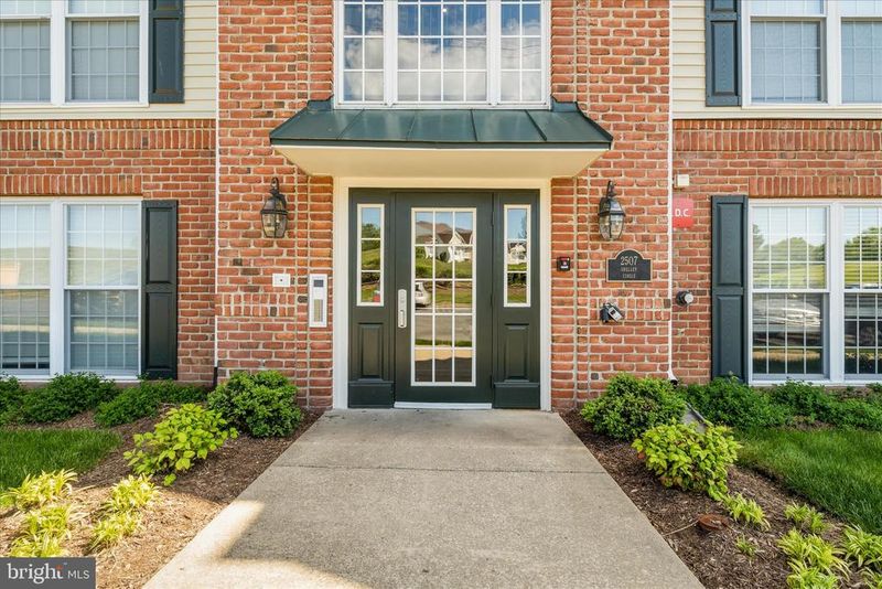 2507 Shelley Cir #2C, Frederick, MD 21702