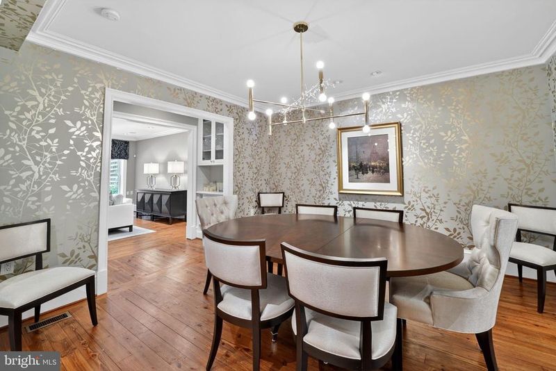 2803 Q St NW, Washington, DC 20007