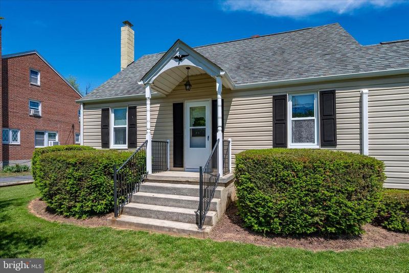 11205 Hessong Bridge Rd, Thurmont, MD 21788