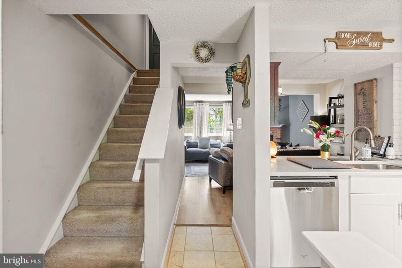 5365 Harbor Court Dr, Alexandria, VA 22315