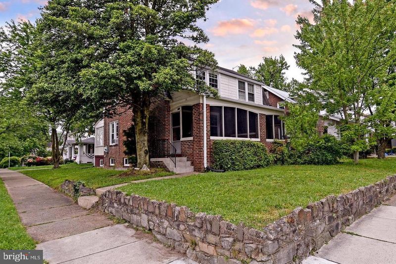 600 23rd St S, Arlington, VA 22202