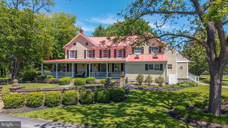 38527 Rickard Rd, Lovettsville, VA 20180