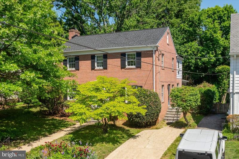 4603 Chevy Chase Blvd, Chevy Chase, MD 20815