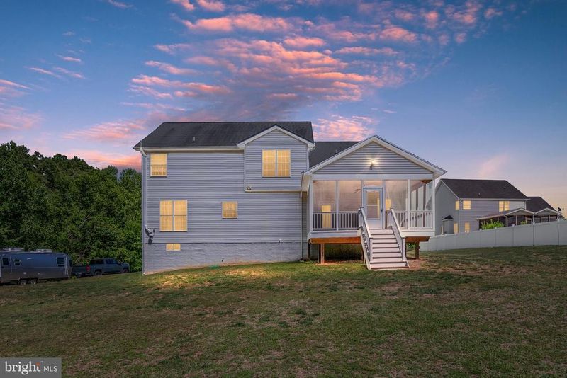 142 Greenway St, Fredericksburg, VA 22405