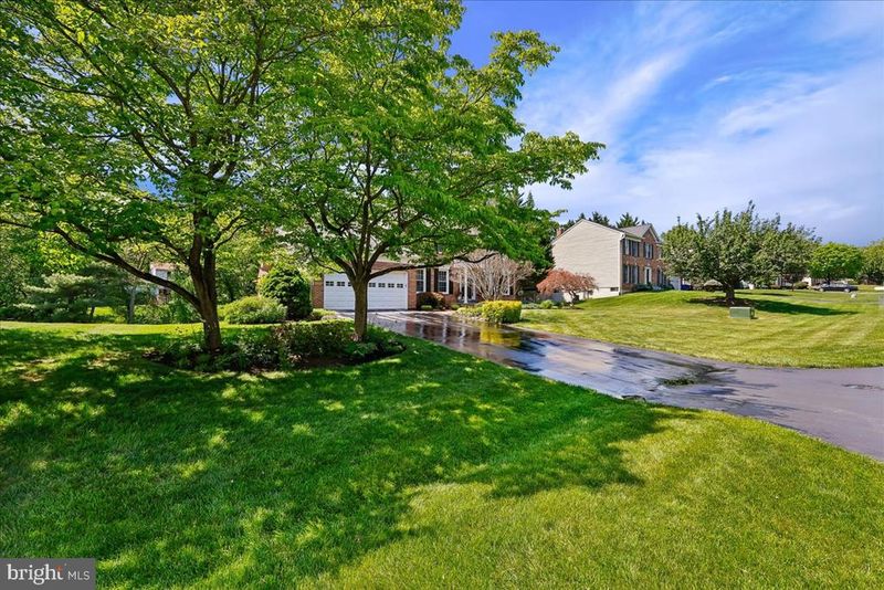 14304 Shoreham Dr, Silver Spring, MD 20905