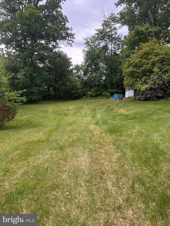 4611 Upland Dr, Alexandria, VA 22310