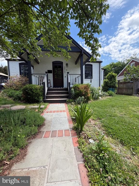 5515 38th Ave, Hyattsville, MD 20782