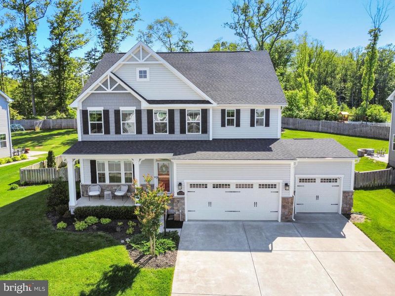 15179 Haymarket Landing Dr, Haymarket, VA 20169
