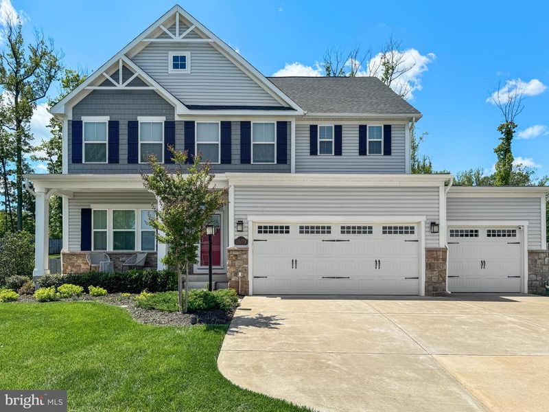15179 Haymarket Landing Dr, Haymarket, VA 20169