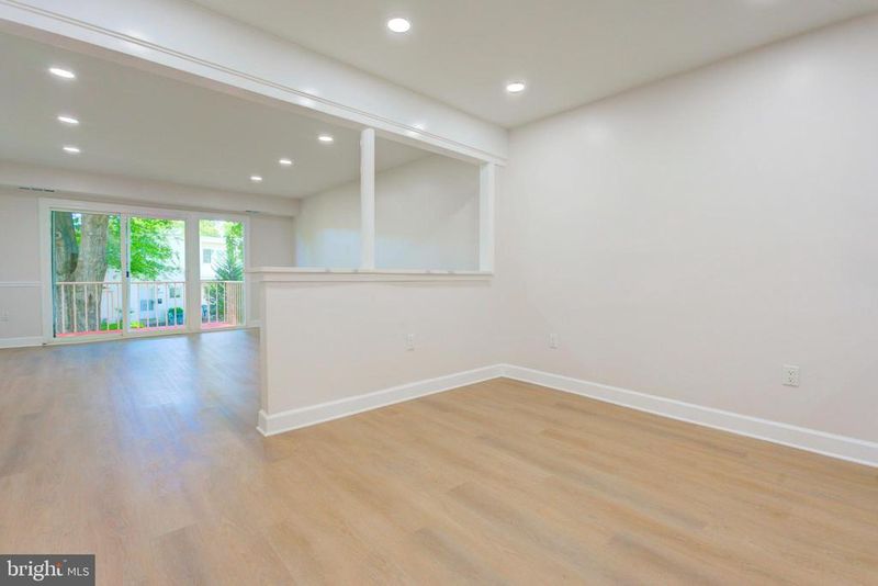 3127 University Blvd W #3127, Kensington, MD 20895