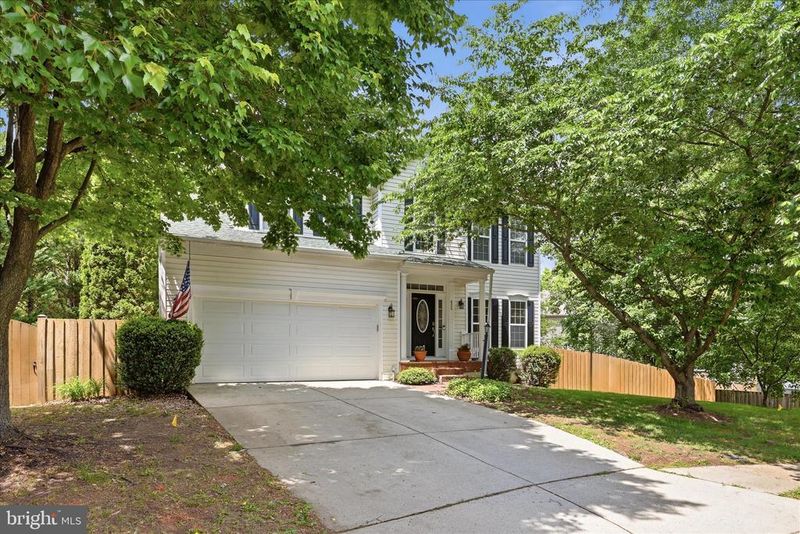 624 Newington Pl NE, Leesburg, VA 20176
